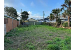 1040 18th Street, West Palm Beach, FL 33407 Sold 12/17/24