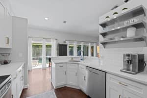 3730 Riverside Way, Delray Beach, FL 33445 Sold 04/17/24