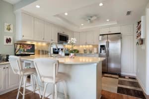 6404 SE Brandywine Court 101, Stuart, FL 34997 Sold 04/30/24