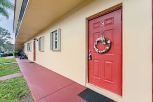 1967 SW Palm City Road C, Stuart, FL 34994 Sold 02/20/24