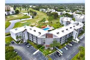 6850 N 10th Ave 102, Lake Worth, FL 33467 Sold 09/27/24