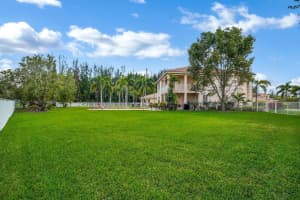 10489 Galleria Street, Wellington, FL 33414 Sold 04/30/24