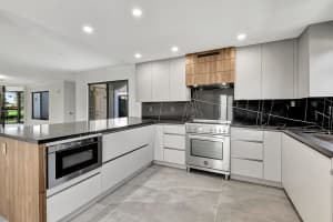 15327 Strathearn Drive 10803, Delray Beach, FL 33446 Sold 04/17/24