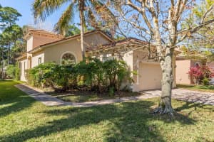 5541 Spanish River Road, Fort Pierce, FL 34951 Sold 04/08/24