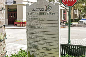 312 W Thatch Palm Circle 101, Jupiter, FL 33458 Sold 03/27/24