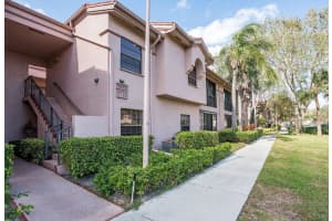 5275 Europa Drive K, Boynton Beach, FL 33437 Sold 07/15/24