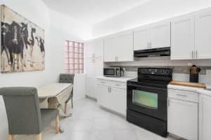 5275 Europa Drive K, Boynton Beach, FL 33437 Sold 07/15/24