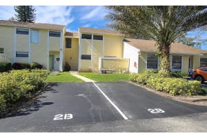 402 Lakewood Court 2b, Jupiter, FL 33458 Sold 08/09/24