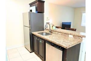 1825 Meadows Circle, Boynton Beach, FL 33436 Sold 03/20/24