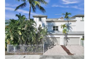 417 SW 8th Street, Fort Lauderdale, FL 33315 Sold 03/15/24