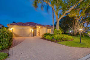 13732 Le Havre Drive, Palm Beach Gardens, FL 33410 Sold 03/15/24