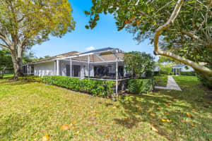 4504 Water Oak Court, Palm Beach Gardens, FL 33410 Sold 04/24/24