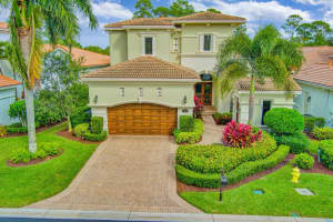 174 Viera Drive, Palm Beach Gardens, FL 33418 Sold 04/08/24