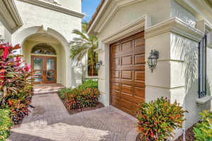 174 Viera Drive, Palm Beach Gardens, FL 33418 Sold 04/08/24