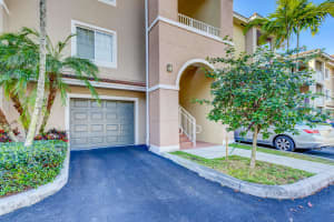 6521 Emerald Dunes Drive 208, West Palm Beach, FL 33411 Sold 03/29/24