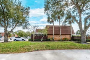 3003 SW Sunset Trace Circle, Palm City, FL 34990 Sold 07/24/24