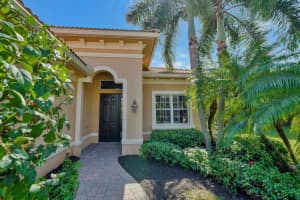 MLS# R10955234, Palm Beach Gardens, Florida 33418