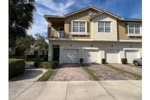 1551 SE Hampshire Way 202, Stuart, FL 34994 Sold 05/16/24