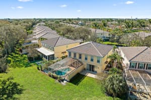 464 Capistrano Drive, Palm Beach Gardens, FL 33410 Sold 03/07/24