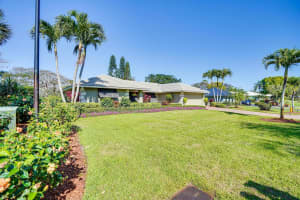 3937 SE Fairway E, Stuart, FL 34997 Sold 06/03/24