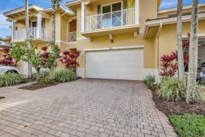 4036 Kingston Lane, Palm Beach Gardens, FL 33418 Sold 01/17/25