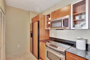 100 NE 6 Street 604, Boynton Beach, FL 33435 Sold 05/10/24