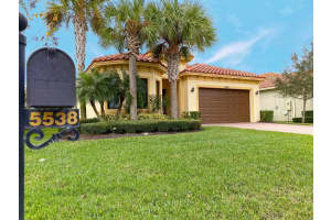 5538 40th Avenue, Vero Beach, FL 32967 Sold 07/19/24