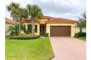 5538 40th Avenue, Vero Beach, FL 32967 Sold 07/19/24