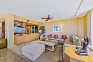 3300 S Ocean Boulevard 105s, Palm Beach, FL 33480 Sold 04/30/24