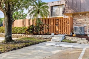 6121 SE Windsong Lane 1016, Stuart, FL 34997 Sold 04/15/24