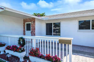 638 Bunting Drive, Delray Beach, FL 33444 Sold 03/05/24