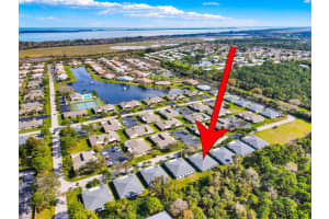 1717 W Sanderling Lane R, Fort Pierce, FL 34982 Sold 02/29/24