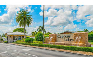 5076 Alfred Drive, West Palm Beach, FL 33417 Sold 04/18/24