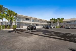 100 Lehane Terrace 12, North Palm Beach, FL 33408 Sold 07/16/24