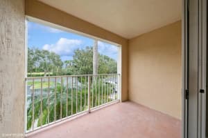 1670 N 42nd Circle 205, Vero Beach, FL 32967 Sold 06/28/24