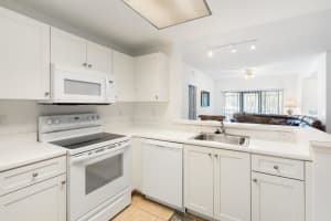 2808 Amalei Drive 106, Palm Beach Gardens, FL 33410 Sold 03/14/24