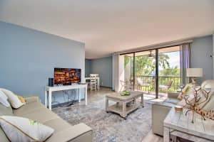 5951 Wellesley Park Drive 203, Boca Raton, FL 33433 Sold 04/08/24