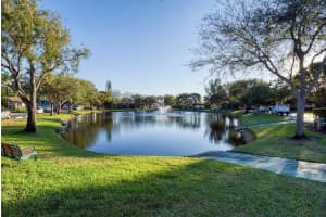 2137 Nova Village Drive, Davie, FL 33317 Sold 03/15/24