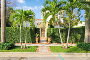 623 Avon Rd, West Palm Beach, FL 33401, Sold 03/27/24