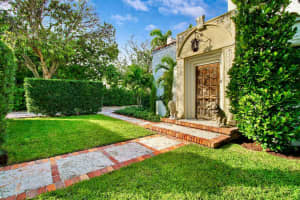 623 Avon Rd, West Palm Beach, FL 33401, Sold 03/27/24