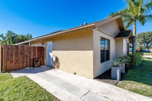 5360 Mendoza St, West Palm Beach, FL 33415, Sold 06/25/24