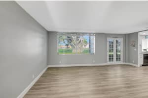 17 Willowbrook Ln APT 104, Delray Beach, FL 33446, Sold 04/02/24