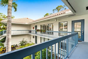 4086 S Quail Ridge Dr, Golf, FL 33436, Sold 07/01/24