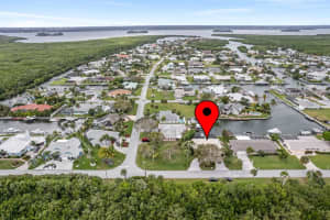 121 Queens Road, Hutchinson Island, FL 34949 Sold 03/07/24