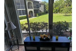 5773 La Pinata Boulevard B-1, Greenacres, FL 33463 Sold 05/31/24