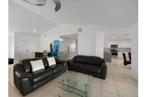 6603 NW 48th Street NW, Coral Springs, FL 33067 Sold 05/03/24