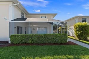 1542 N Lawnwood Circle 37, Fort Pierce, FL 34950 Sold 03/19/24