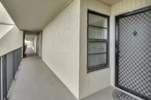 14 Royal Palm Way 605, Boca Raton, FL 33432 Sold 03/22/24