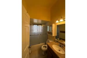 6 Via De Casas Sur 203, Boynton Beach, FL 33426 Sold 06/14/24