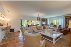 13329 Polo Club Road 204, Wellington, FL 33414 Sold 06/04/24
